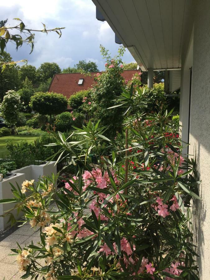 Villa "Auszeit" Хохен Нойендорф Екстериор снимка